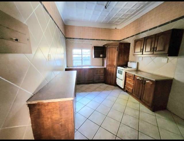 3 BEDROOM PROPERTY TO RENT IN PRETORIA GARDENS